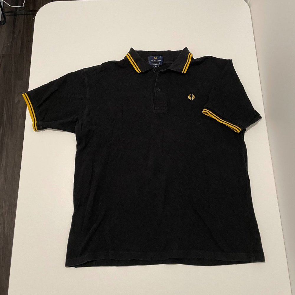 Fred Perry Black Short Sleeve Polo Shirt with Yellow Accents Size XL Extra Large